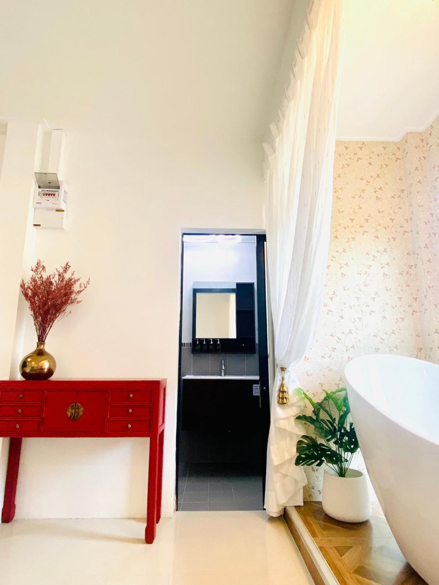 Virawan Home Villa ที่พักเกาะล้าน Exteriér fotografie